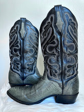 Load image into Gallery viewer, VINTAGE EL DORADO OSTRICH LEG COWBOY BOOTS