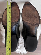 Load image into Gallery viewer, VINTAGE EL DORADO OSTRICH LEG COWBOY BOOTS