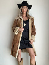 Load image into Gallery viewer, MONTANA SHEARLING JACKET