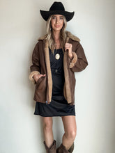 Load image into Gallery viewer, GRANDE PIELES SHEARLING JACKET