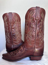 Load image into Gallery viewer, VINTAGE 1883 LUCCHESE CAIMAN INLAY COWBOY BOOTS