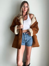 Load image into Gallery viewer, TELLURIDE SUEDE SHEARLING JACKET