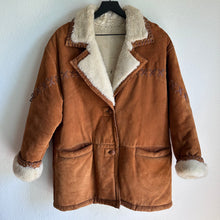 Load image into Gallery viewer, TELLURIDE SUEDE SHEARLING JACKET