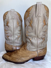 Load image into Gallery viewer, VINTAGE 'DAN POST' EXOTIC SKIN COWBOY BOOTS