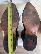Load image into Gallery viewer, VINTAGE 'BOTAS JR ROBERT' LIZARD PRINT COWBOY BOOTS