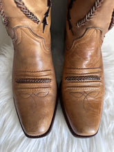 Load image into Gallery viewer, VINTAGE LOBLAN COWBOY BOOTS